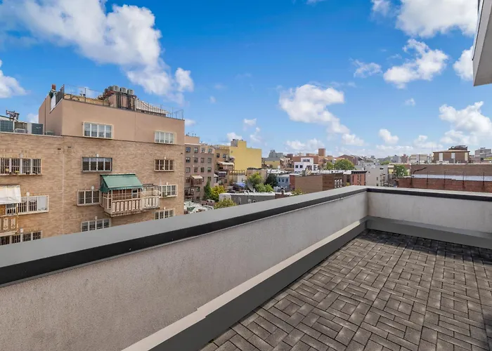 Aura Hotel Brooklyn