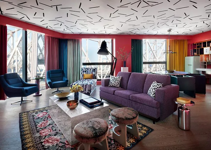 Resort: Graduate By Hilton New York