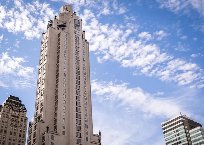 Hotel boutique: Four Seasons Hotel New York